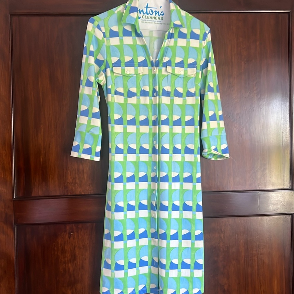 J. McLaughlin Beautiful spring/summer shirt dress!